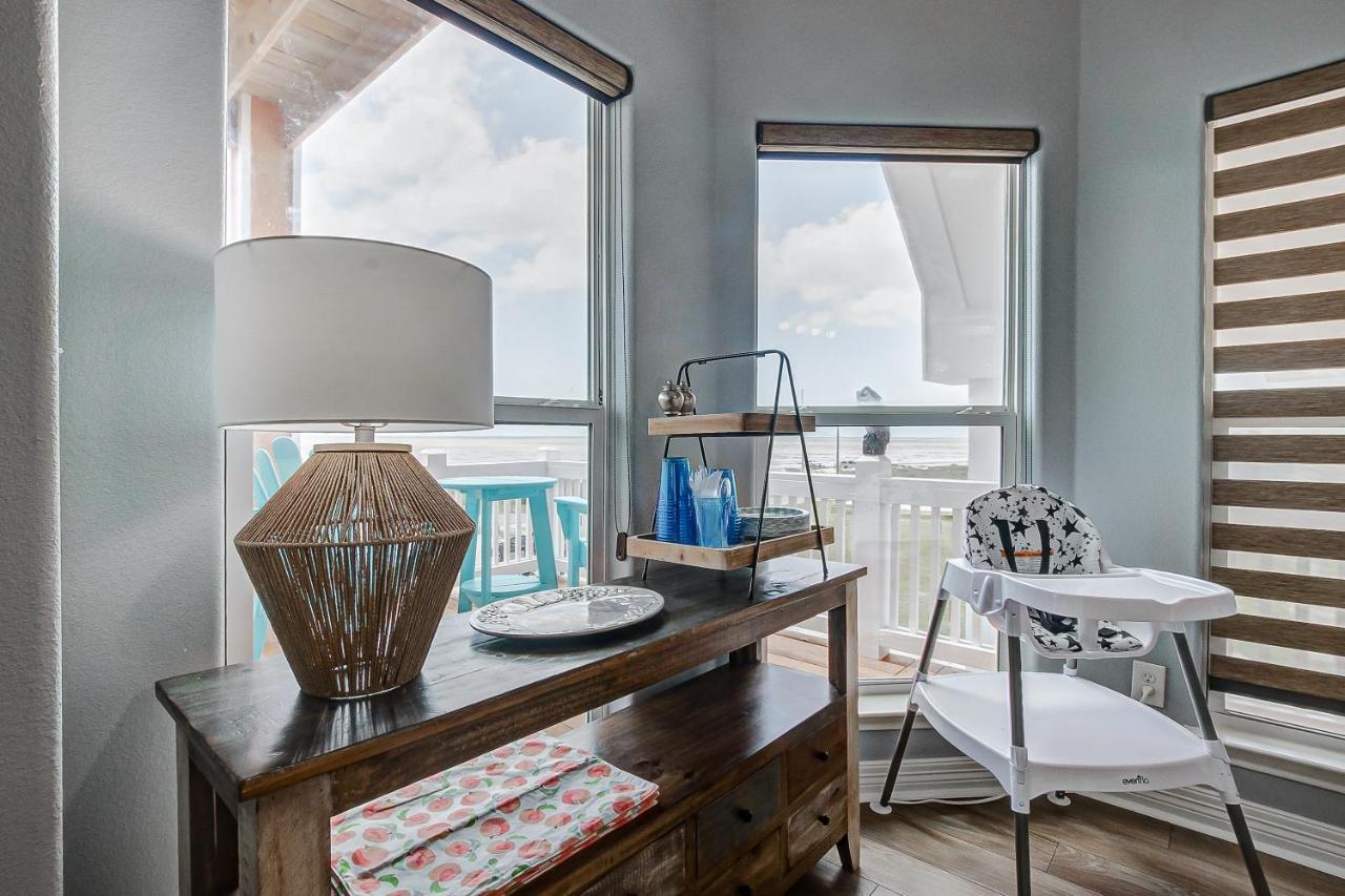 Spring Break Specials! Front Row Views - Tiki Bar - Playground Villa Bolivar Peninsula Exteriör bild