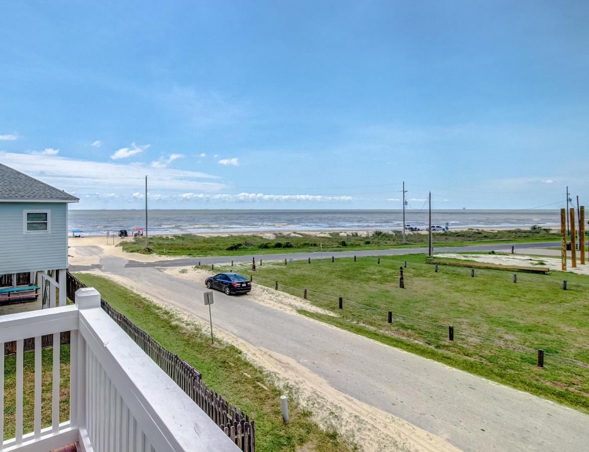 Spring Break Specials! Front Row Views - Tiki Bar - Playground Villa Bolivar Peninsula Exteriör bild